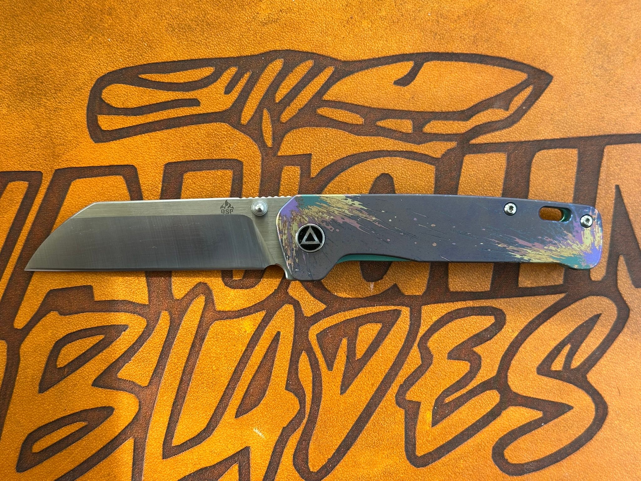QSP - Penguin 80s Splat