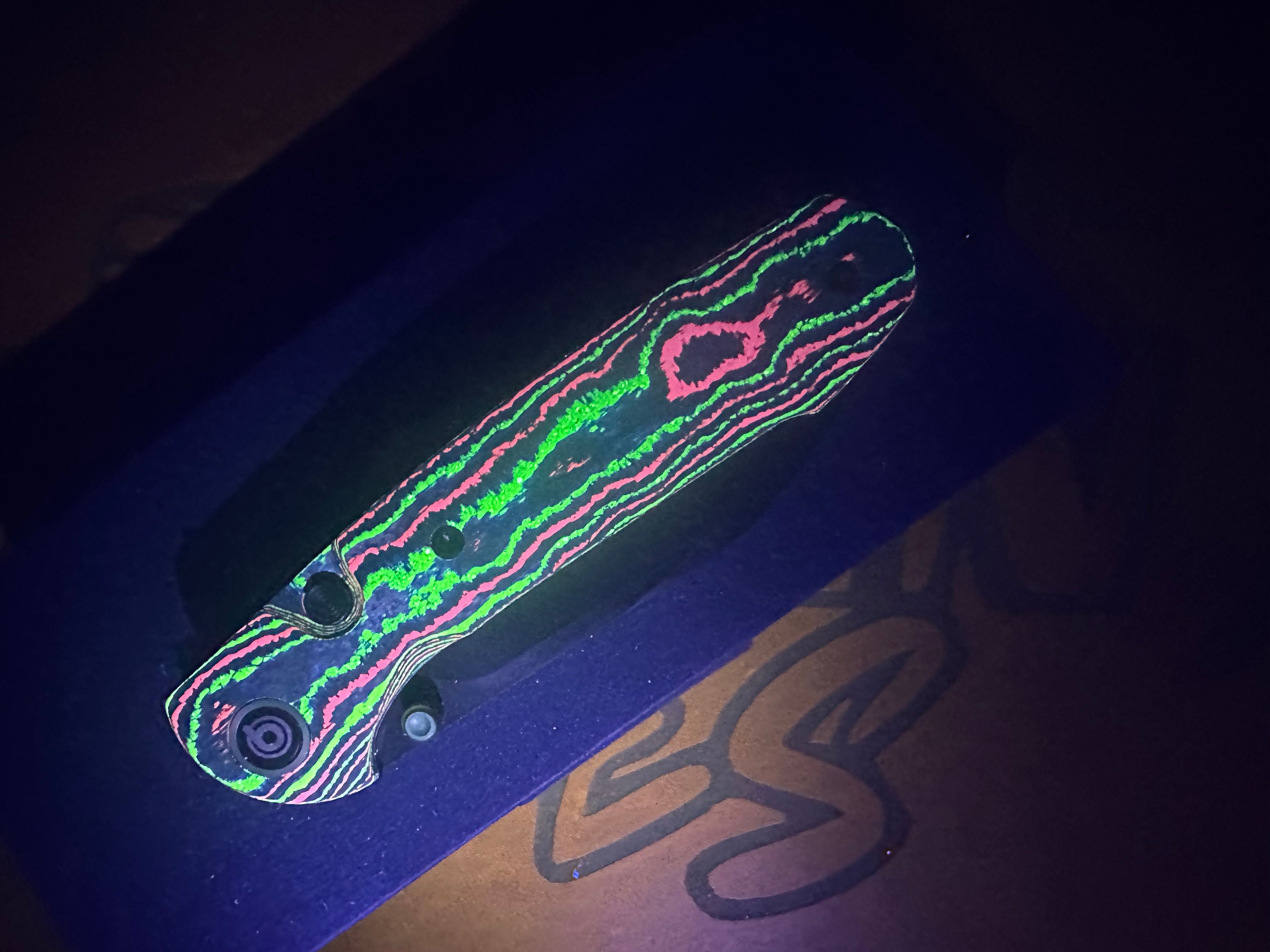 Remette Bam Bam Blade City Exclusive – UV reactive CF